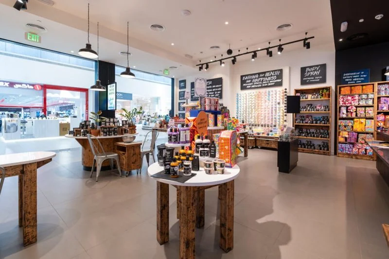 Lush - Manar Mall