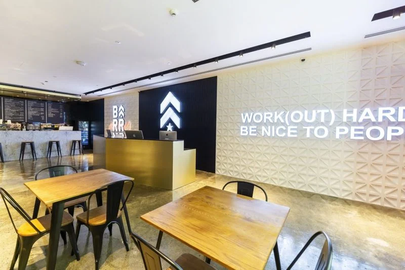 Barry's Gym - photo 4