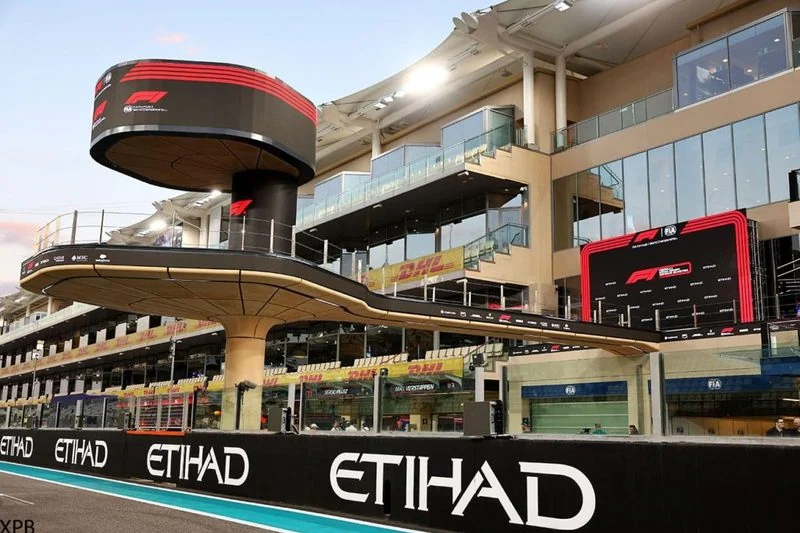 F1 Paddock Club - photo 4