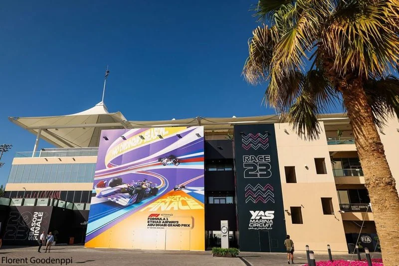 F1 Paddock Club - photo 5
