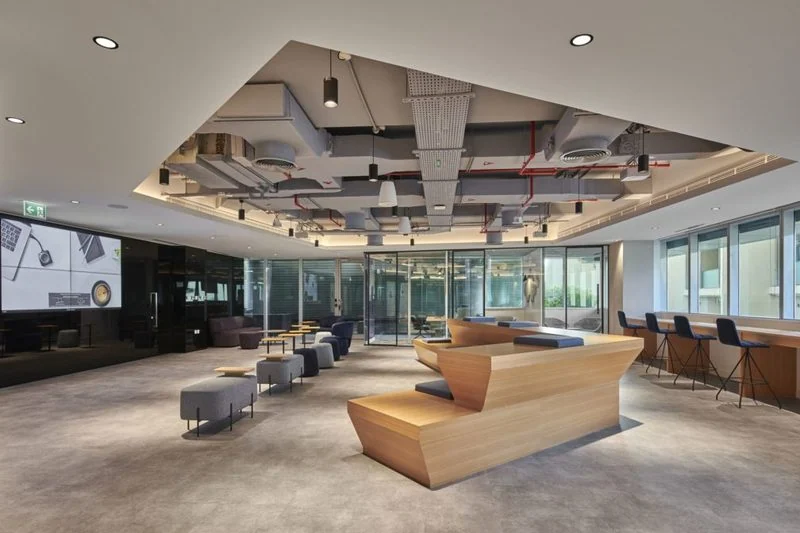ADQ Office, Etihad Airways Centre Abu Dhabi - photo 4