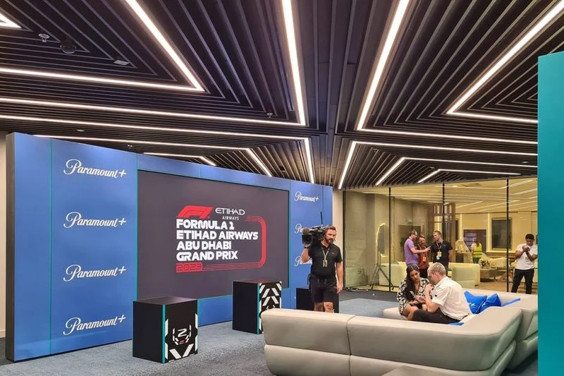 F1 Paddock Club - photo 2