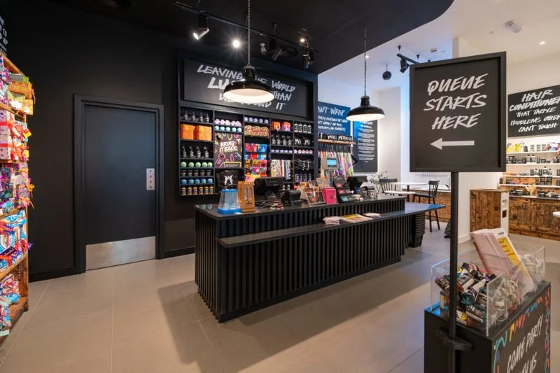 Lush - Manar Mall - photo 5
