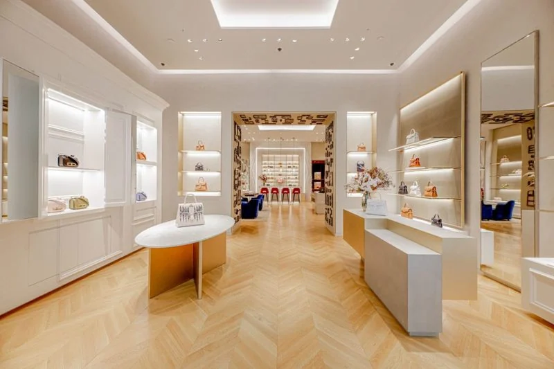 Delvaux Boutique - photo 4